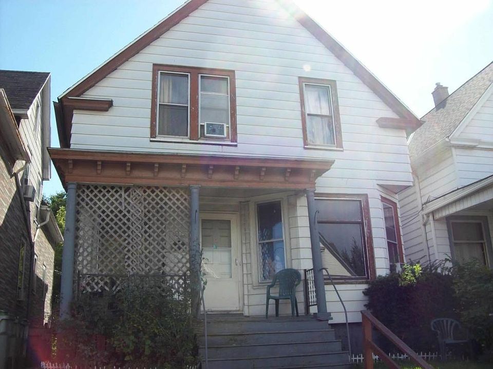 1st image of 2531 W Lincoln Ave