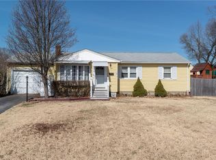 3 Rodney Rd, Warwick, RI 02889