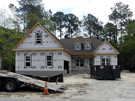 5th image of 681 Summerhaven Lane SE