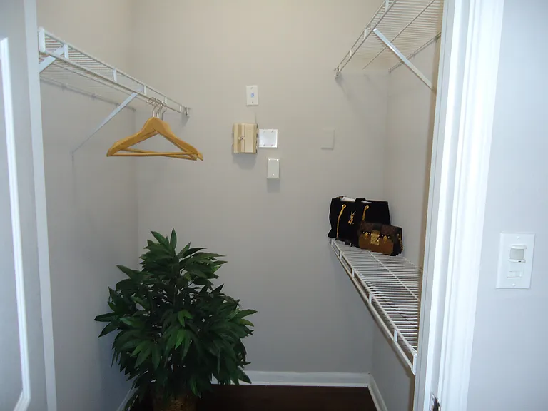 2921 Briarpark Dr — Photo 25