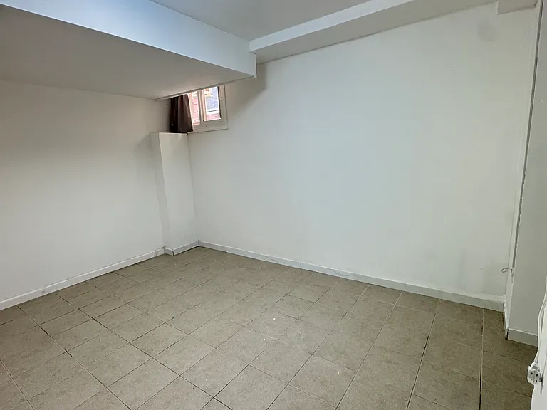 348 Mosel Ave #1GROUND — Photo 9