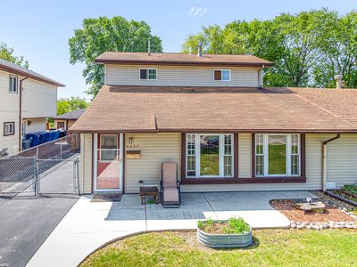 4037 W 90th Pl, Hometown, IL, 60456