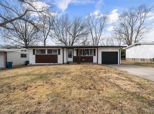 1646 Hudson Rd, Saint Louis, MO 63136