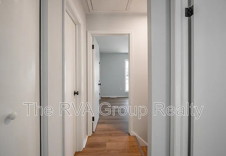 749 Pleasant St — Photo 28