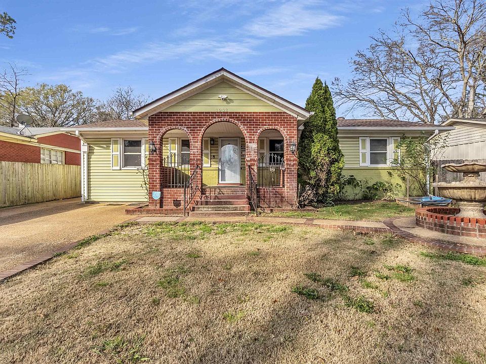 1st image of 1903 Capri Rd Lot 123