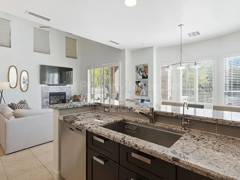 16420 N Thompson Peak Pkwy #1037 — Photo 11