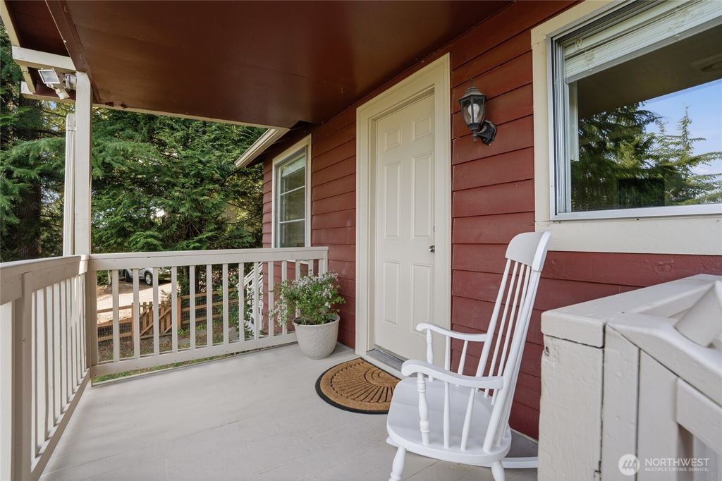 3604 Dahl Road NW, Silverdale, WA - View 2