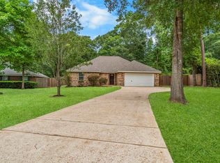 10367 Royal Magnolia Dr, Conroe, TX 77303
