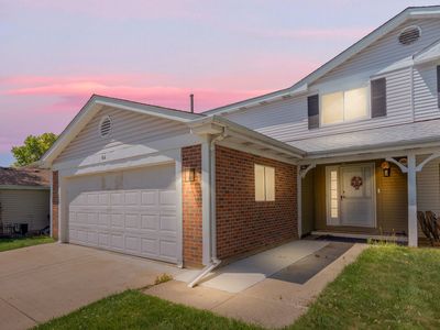 64 Stonefield Dr, Glendale Heights, IL, 60139
