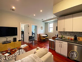 Rented by Realty 2000 Corp