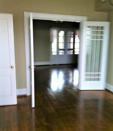 3rd image of 2902 Monument Ave APT 4