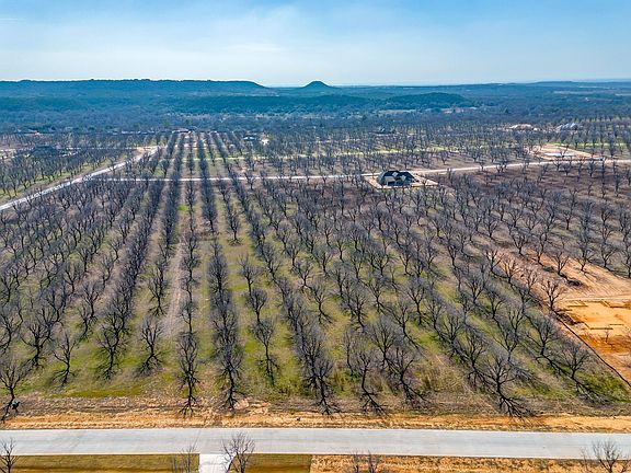 5th image of 2167 E Landings Rd N