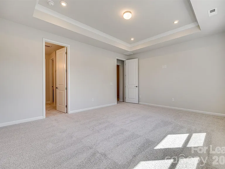 229 Brooks Springs Dr #34 — Photo 18
