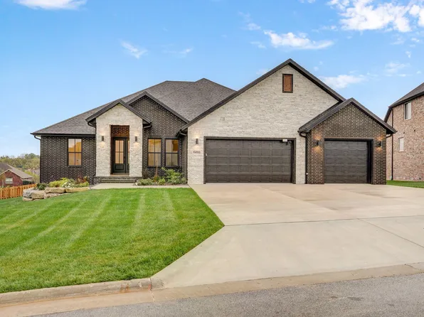 4496 E Larkwood Drive, Springfield, MO 65802