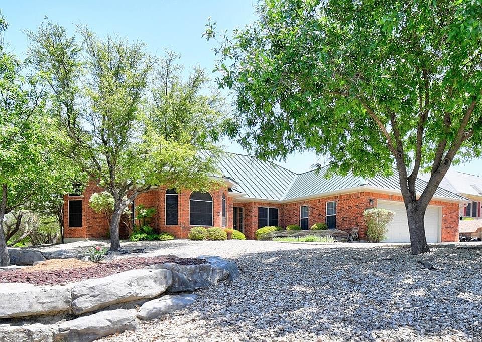 1st image of 1844 Foothills Dr
