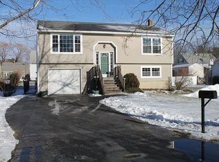 137 Pennell Ave, Portland, ME 04103