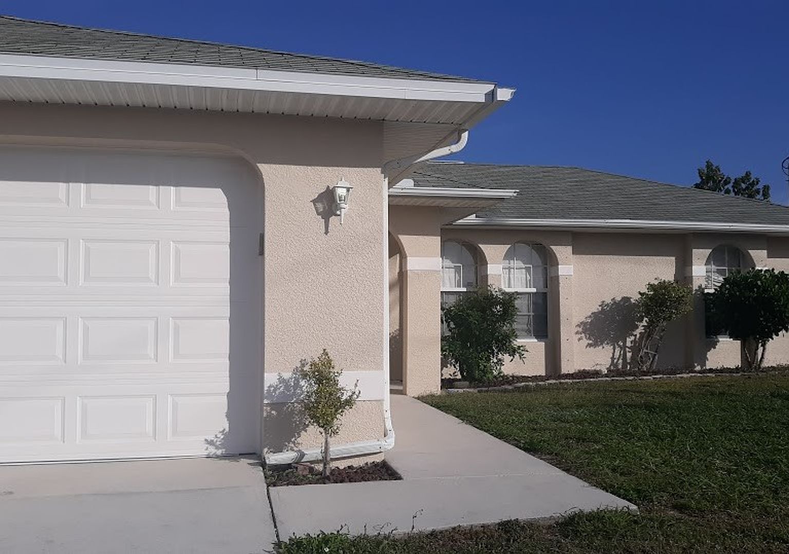 1601 N Gator Cir, Cape Coral, FL 33909 Zillow