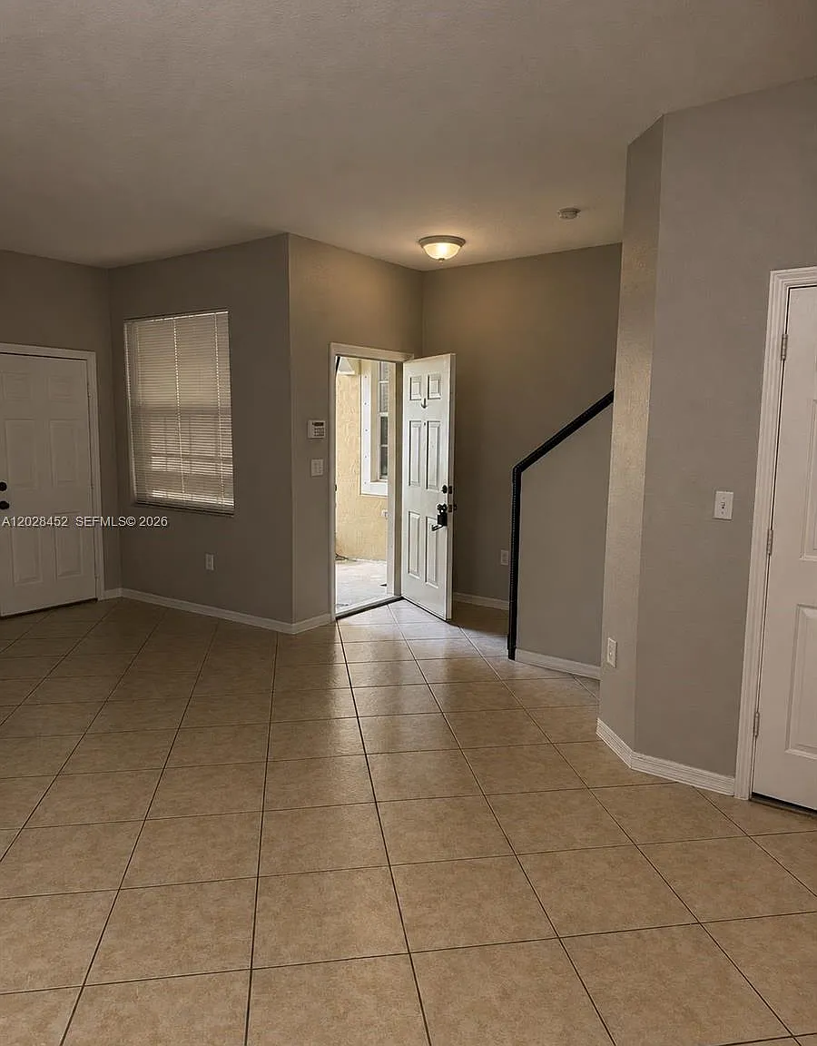Banyan Bay Condo — Photo 2