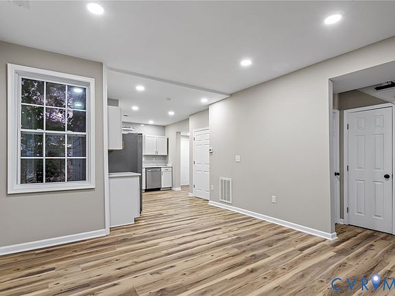 5th image of 1313 N 31st St