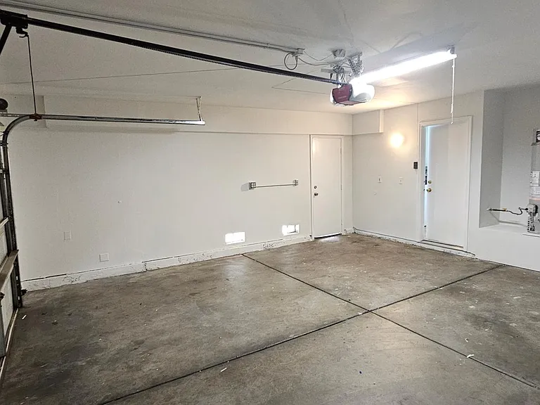 424 E Avenue J11 — Photo 45
