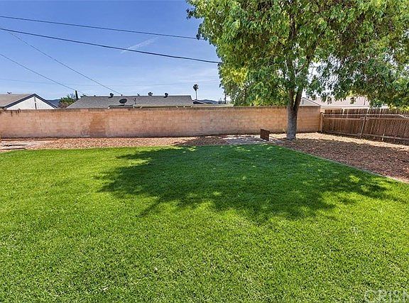 Large Pool Sized Rear Yard