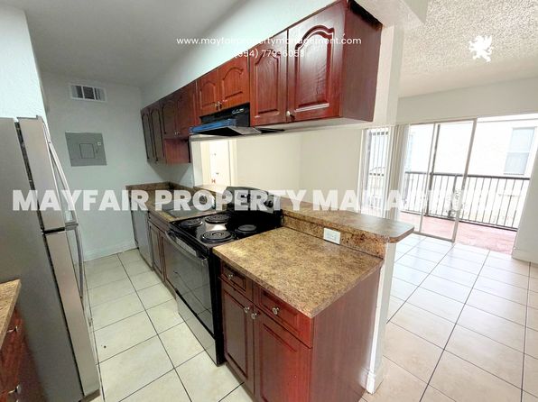 4467 Treehouse Ln APT 13H