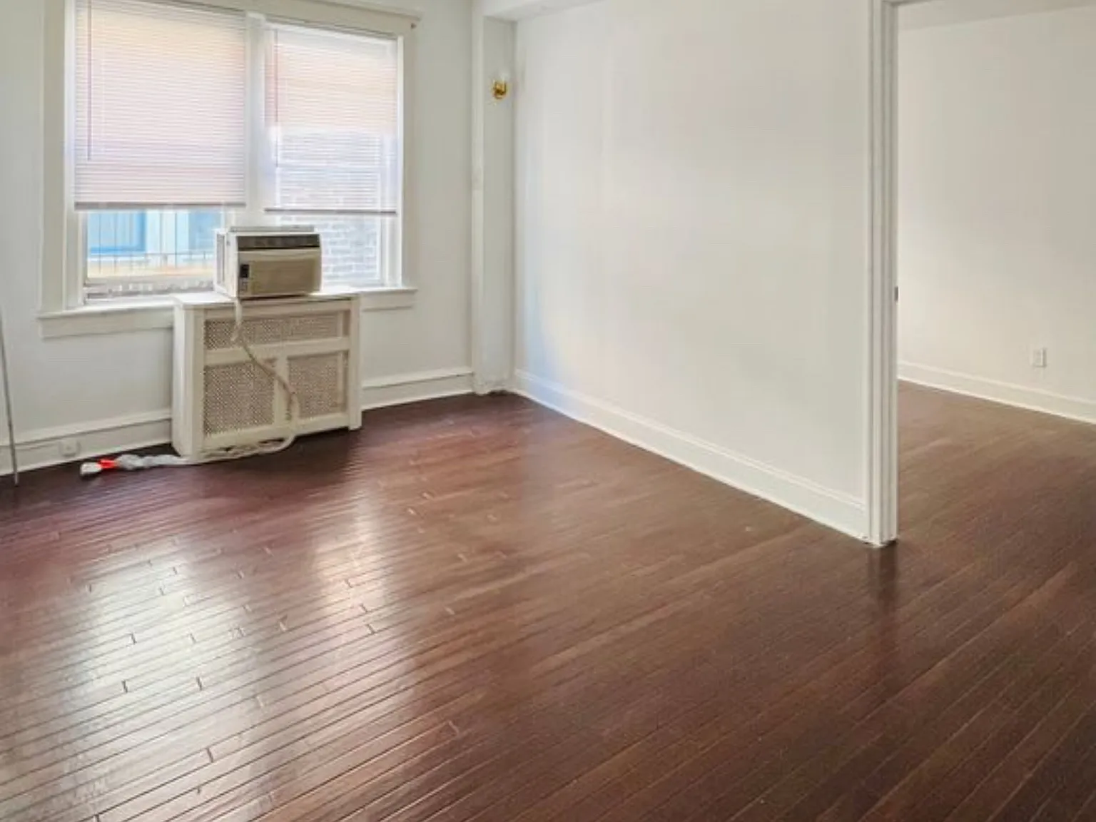 2 bed, 750 sqft, $1,595 — Photo 4