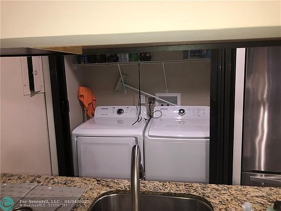 3rd image of 5248 NE 6th Ave #D32