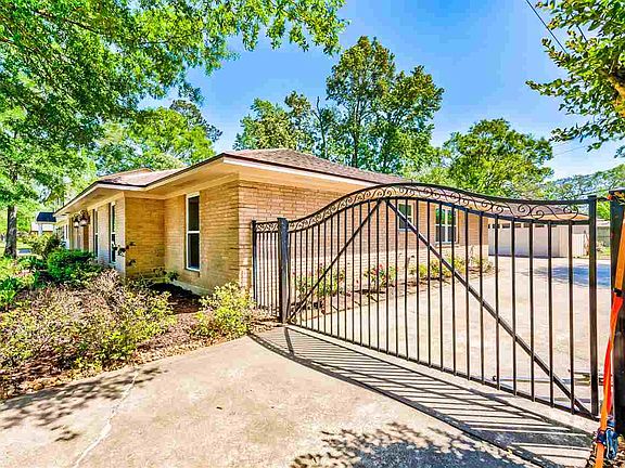 3rd image of 6035 Ventura Ln