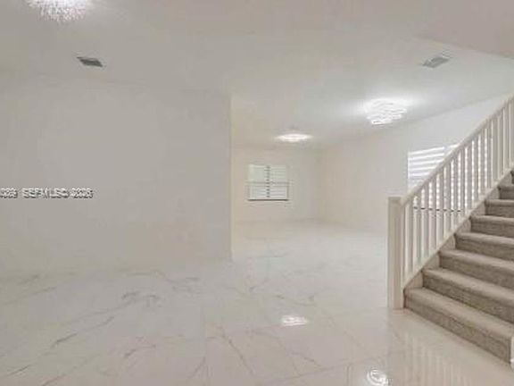 4th image of 17552 SW 46th St #17552