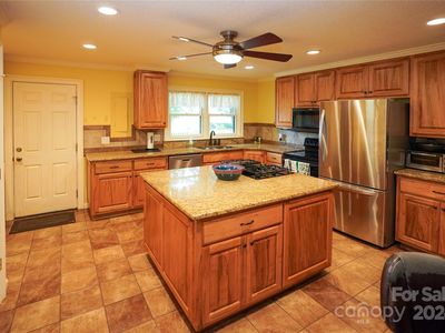 44097 State Highway 740, New London, NC, 28127