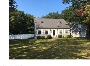 100 Blueberry Ln, Gray, ME 04039