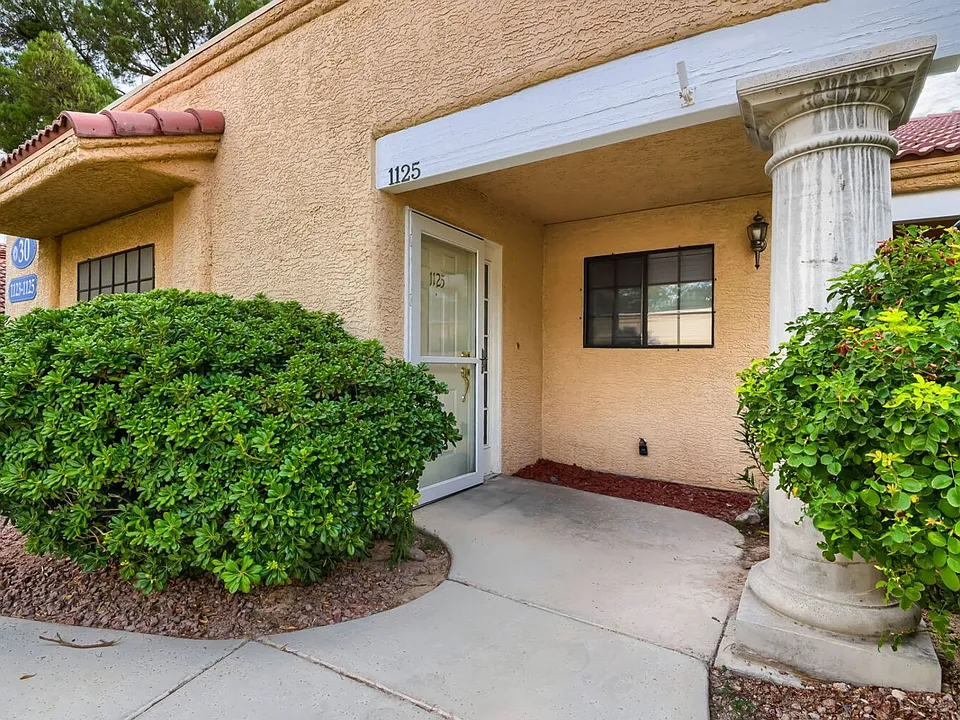 2851 S Valley View Blvd #1125