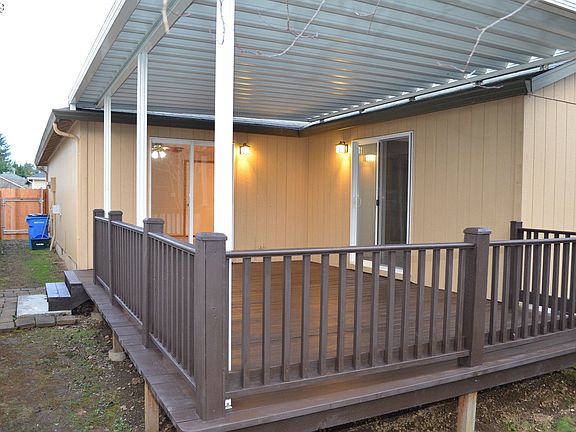 4th image of 2507 NE 164th Ave