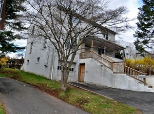 52 Andrews St, Meriden, CT 06451