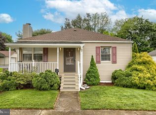 407 Valley St, Mechanicsburg, PA 17055