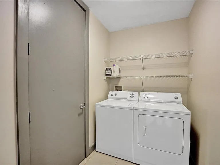 110 SE 2nd St #402 — Photo 26