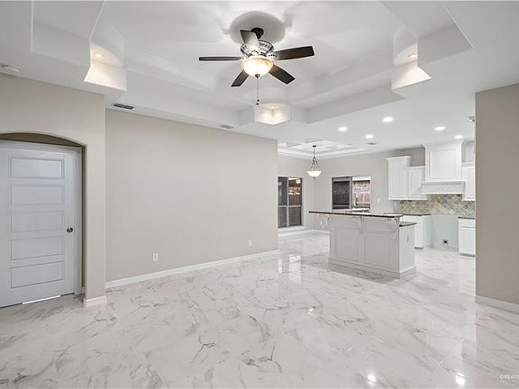 3rd image of 4408 Xanthisma Ave