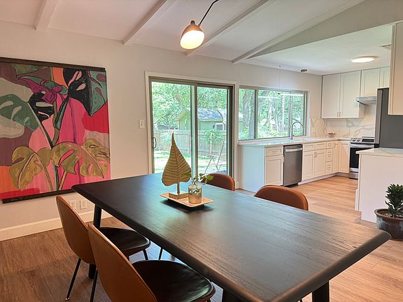 4th image of 11806 Highland Oaks Trl