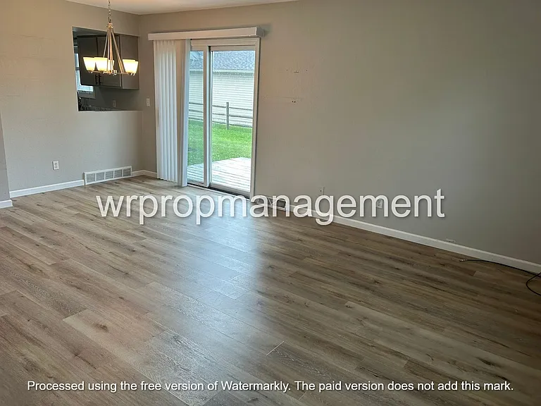 2518-2520 Dean Rd — Photo 6