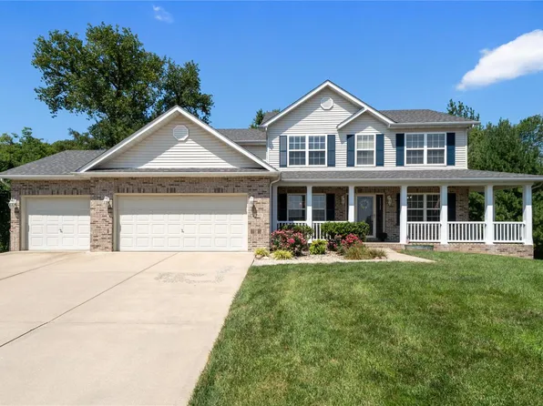 2603 Lauren Lake Dr, Shiloh, IL 62221