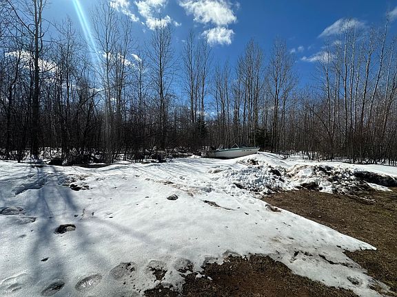 5th image of 53680 Oak Leaf Rd