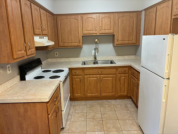5th image of 25661 Lahser Rd APT 12