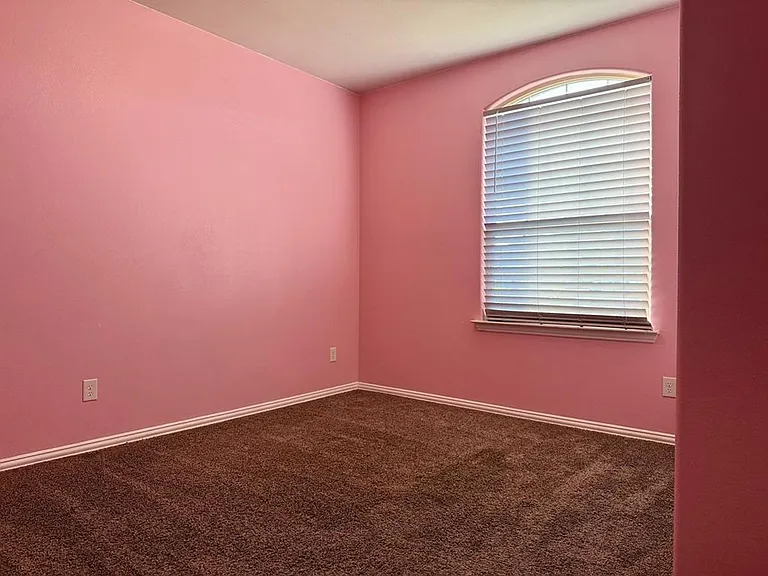 6807 Jamestown St — Photo 10