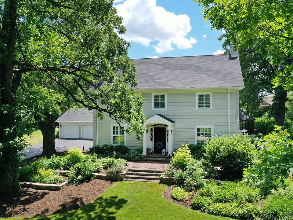 1335 Valley Rd, Bannockburn, IL 60015 Zillow