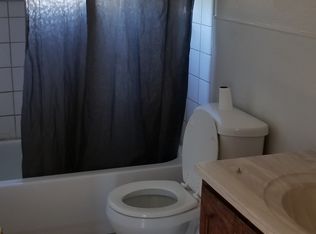 1902 W Homan Ave, Fresno, CA 93705