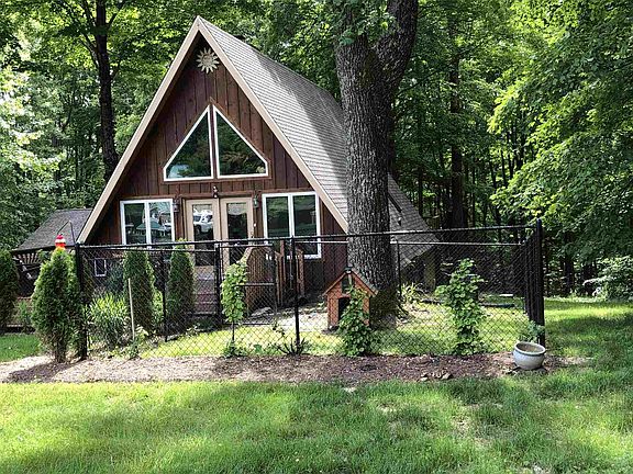 2nd image of 4695 N Benton Dr