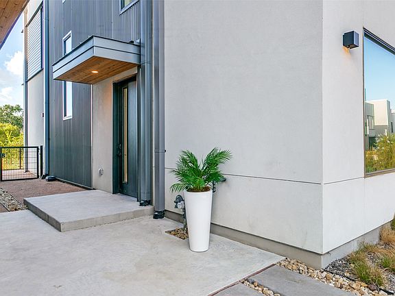 5th image of 1111 Raiford Rd #108