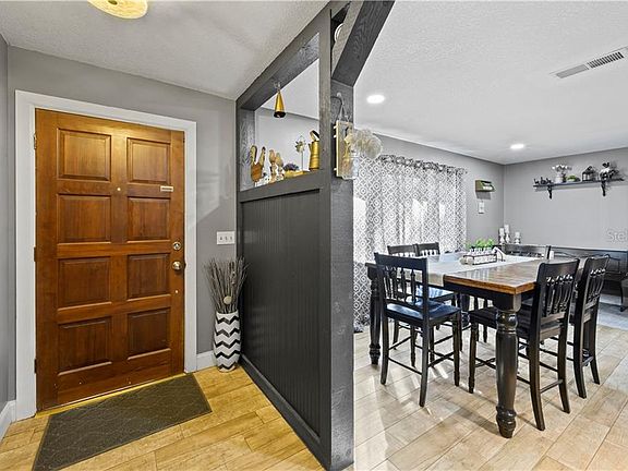 4th image of 7724 Brettonwood Dr