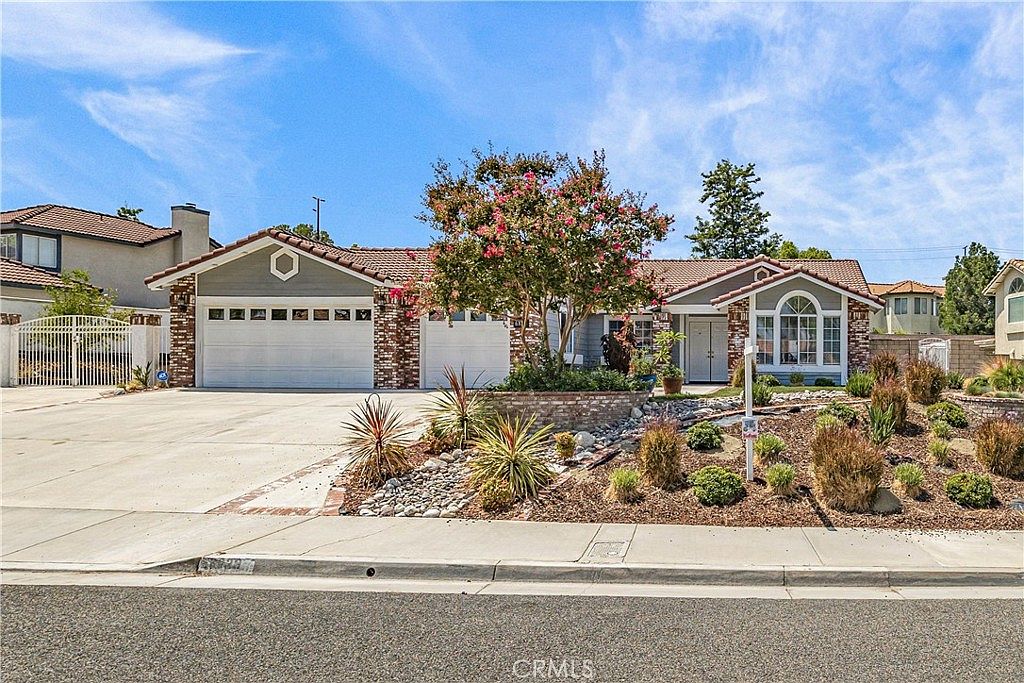 6829 Mission Grove Pkwy N, Riverside, CA 92506 Zillow